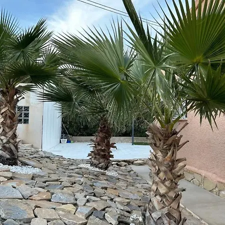 Charming Little Pink House Villa El Campello