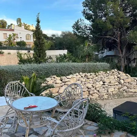 Charming Little Pink House Villa